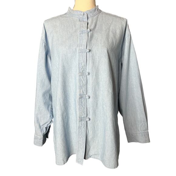 J Jill Women's Denim Blouse with Cloth Buttons on Front and Cuffs Size LP - Picture 1 of 7